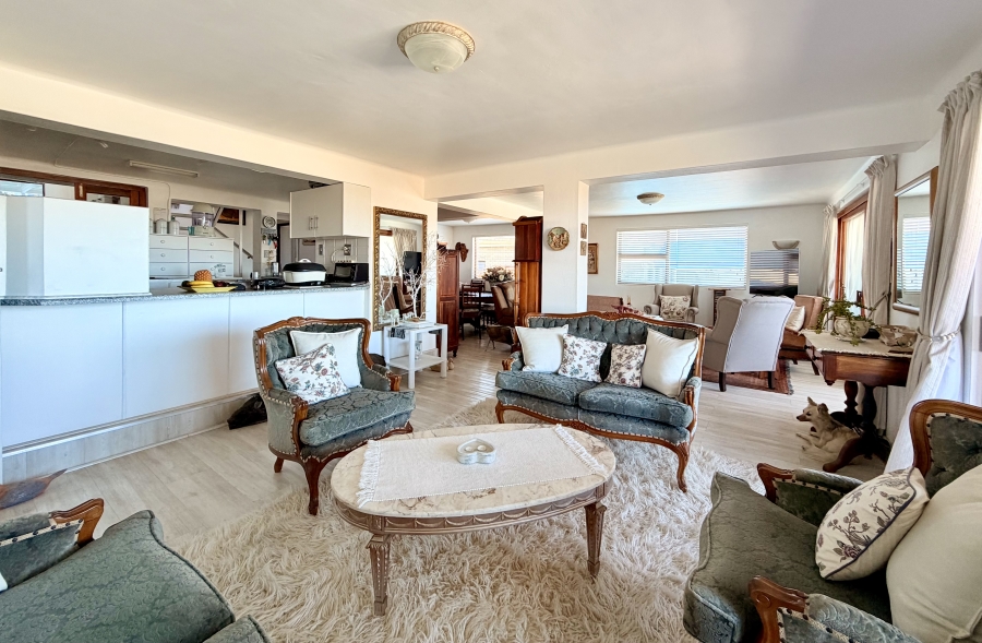 4 Bedroom Property for Sale in Onrus Western Cape